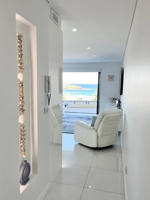 Bondi Beach Waves Beachfront Apartment Sydney Esterno foto
