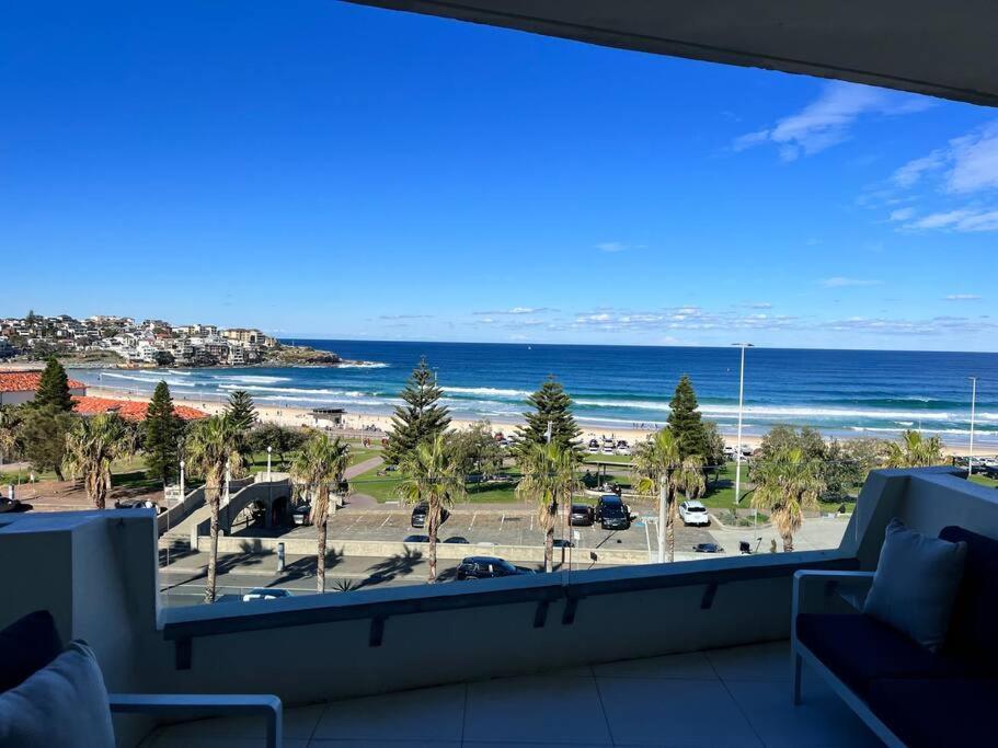 Bondi Beach Waves Beachfront Apartment Sydney Esterno foto