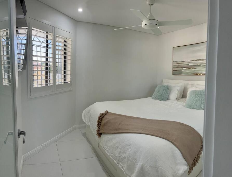 Bondi Beach Waves Beachfront Apartment Sydney Esterno foto